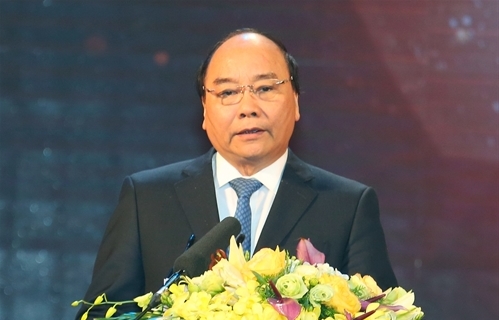 Чествованы школьники за блестящие успехи на национальных и международных конкурсах